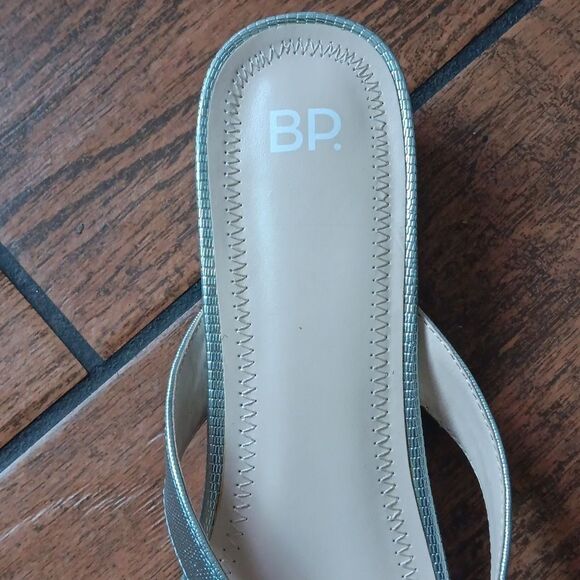 BP Talon Metallic Blue Thomg Sandals Shoes 11 - Picture 4 of 8